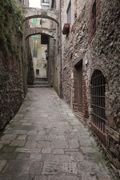 Via Mentana